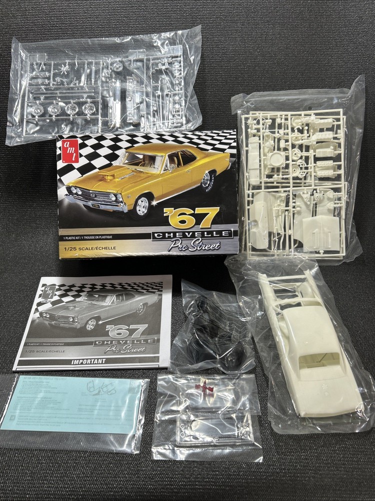 AMT 1967 Chevelle Pro Street 1/25 Scale Plastic Model Kit All Pieces Sealed NEW