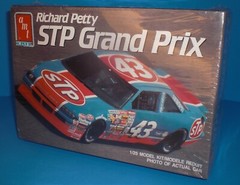 Richard Petty STP Grand Prix Number 43 Model Kit 1990 AMT ERTL #6728 New Sealed