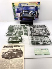 1993 Tamiya 1:24 Kit Morris Mini Cooper Racing Car #24130 Sealed Parts DF93