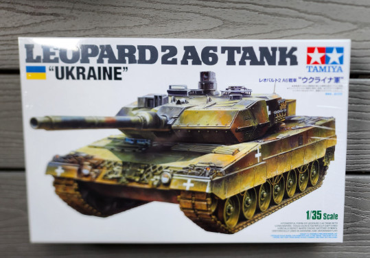 TAMIYA 1/35 SCALE LEOPARD 2 A6 MAIN BATTLE TANK “UKRAINE” MODEL KIT # 25207 F/S