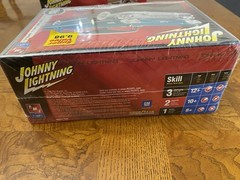 1958 Chevy Impala & 1969 Dodge Charger Johnny Lightning AMT/Ertl 1:25 Model Kits