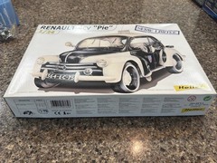 HELLER 1/24 SCALE RENAULT 4CV “PIE” KIT! CIRCA 2000’s! VMCP!