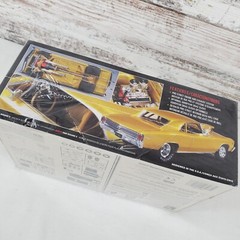 Round 2 LLC 1/25 1967 Chevy Chevelle Pro Street AMT876 Plastics Car/Truck