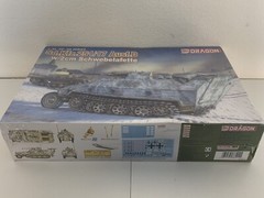 Sd.Kfz.251/17 Ausf.D w/2cm Schwebelafette ‘39-‘45 Series Dragon