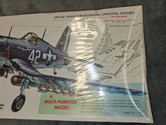 VINTAGE ORIGINAL NEW IN BOX GULLOW’S GIANT SCALE BALSA WOOD FLYING MODEL KIT F4U