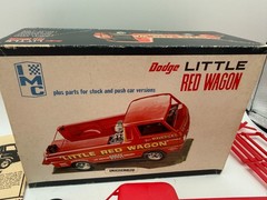 Vintage IMC Dodge LITTLE RED WAGON / Kit No. 107-200 / 1/25 Scale Model
