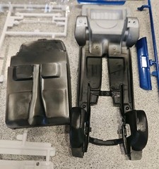 Revell 1969 Camaro Z/28 RS Motor-City Muscle 1/25 Model Kit STARTED BUT COMPLETE