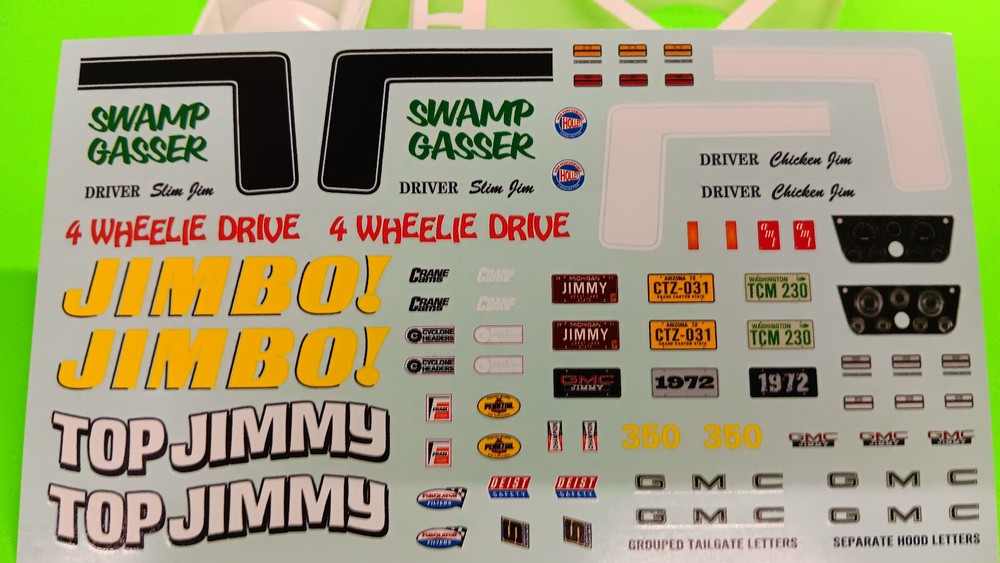 1972 GMC Jimmy Blazer 4×4 1/25 AMT Decal Sheet Gaugue Cluster Emblem Plates