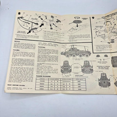 Monogram Panzerspahwagen Sd.Kfz 232 1/32 Model 7581 Armor Series Vintage 1974
