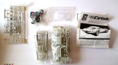 AMT 1963 Corvette Stingray Split Window 1/25 Scale 50th Anniversary New Open Box