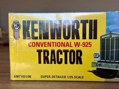 AMT 1/25 Kenworth W-925 Conventional Model Kit Big Rig Reissue AMT1021