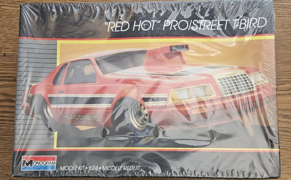 Monogram Red Hot Pro Street T-Bird Complete Kit #2738 1/24 Factory Sealed Rare