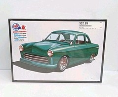 AMT AMT1359 1/25 Skill 2 Model Kit 1949 Ford Coupe “The 49’er” Build 1 Of 3 Ways
