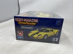 AMT 2005 Ford GT 1:25 Plastic Model Kit Skill 2 Rides Magazine 38480