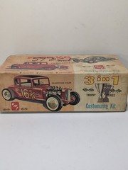 ✨VINTAGE✨ 1960 Issue AMT 232 1932 Ford Deuce Coupe 32 Ford – Model Car Kit