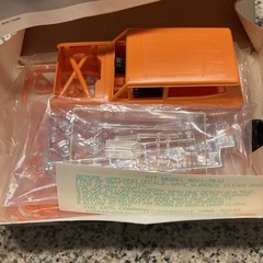 *VINTAGE *FACTORY-SEALED ERTL INTERNATIONAL SCOUT II SPORTY SUV KIT As Seen