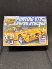 MPC Pontiac GTO Super Stocker Plastic Model Kit 1/25 Scale MPC939M/12