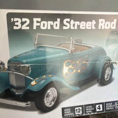 Monogram 1/24 1932💪🏼Ford Street💪🏼Rod Classic Cruiser⭐️Factory Sealed