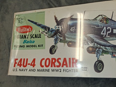 VINTAGE ORIGINAL NEW IN BOX GULLOW’S GIANT SCALE BALSA WOOD FLYING MODEL KIT F4U
