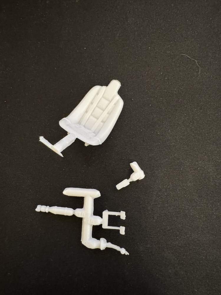 MPC 927 34 Slammer Modified Parts Kit Bash Step 10 Interior Parts Seat