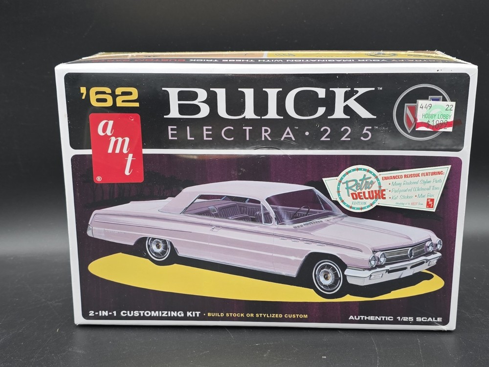 AMT 1962 ’62 Buick Electra 225 Retro 2 in 1 Plastic Built Model Car Kit 1:25 614