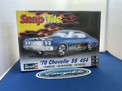 Revell Snap-Tite 1970 ’70 Chevelle SS 454 1/25 Model Kit NEW SEALED Chevy
