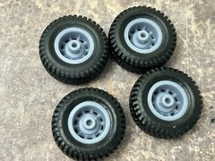 1/24 Scale: 18-Inch “Off-Road Chevy Truck Rally 2” Wheels W/ Mud Tires; Resin