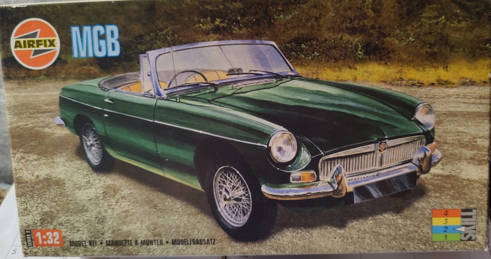 AirFix #02420 MGB Plastic Model 1/32 Scale Skill Level 2 Brand New Sealed
