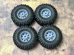 1/24 Scale: 15-Inch “Baja” Wheels W/ Huge 35-inch Mud Tires. Resin