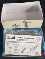 MPC MODEL KIT -THE MEAN MACHINE- WACKY RACES-TV SERIES- 1/25 Scale READ