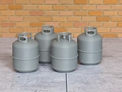 1/18 Scale Propane Tanks – Diorama Accessory (set of 4)