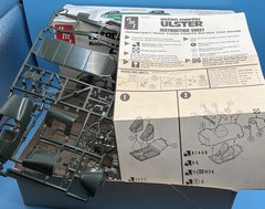 AMT Aston Martin Ulster 1:32 Scale Model Kit. MOLDED IN 2 Colors. READ