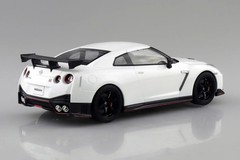 Aoshima Snap 05-BW R35 Nissan GT-R Nismo 2017 Brilliant White Pearl 1/24 – US