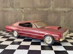Revell 1967 ’67 Dodge Charger 426 Hemi 2 in 1 Plastic Built Model Car Kit 1:25