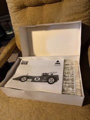 Accurate Miniatures #5003 McLaren M8B Can-Am Racer 1/24 Scale Plastic Model Kit