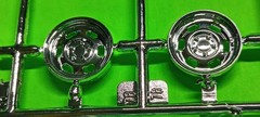 1970 Plymouth Road Runner 1/24 Magnum 500 Rim Dog Dish Hubcaps Tires Revell