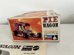 VINTAGE ORIGINAL MONOGRAM 1/24 SCALE PIE WAGON MODEL KIT Partially Built W/box