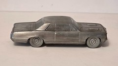 BANTHRICO 1964 Pontiac GTO Hardtop Metal Promo Car Bank