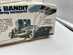 Vintage 1979 AMT Tyrone Malone’s Bandag Bandit Drag Kenworth 1/25 Model Kit 5007