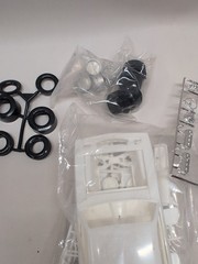 Testors 1971 Plymouth Cuda Pro Stock Model 1/25 Kit 7402 Hobby Shop Only HSO