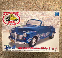 Revell Goodguys ’48 Ford Convertible 2’n1 1:25 Plastic Kit Skill 3 #320