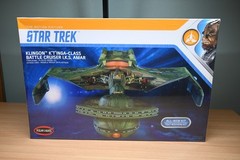 1/350 Star Trek Klingon K’t’inga Class Battle Cruiser IKS Amar Plastic Model Kit