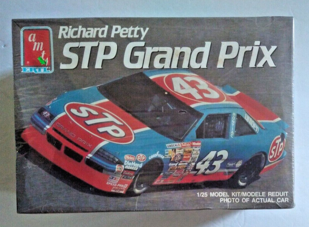 AMT. #6728 RICHARD PETTY STP GRAND PRIX. 1/25 SCALE. VJ, NASCAR 43