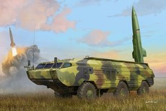 Hobby Boss 1:35 RUSSIAN 9K79 TOCHKA SS-21 SCARAB IRBM Model Kit – 85509