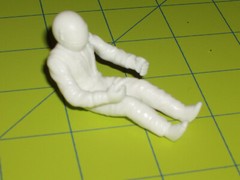 PARTS – DIORAMA – SITTING DRIVER FIGURE – 1/24 SCALE