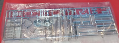 AMT WHITE FREIGHTLINER SD DD TRACTOR TRAILER MODEL KIT-Incomplete-parts shown