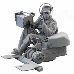 1/16 Scale Die-Cast Resin Figure Model Kit German Half Track Radio Operator U…