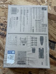 NOS 1:32 ‘32 Ford V-8 coupe Round2 Models AMT 1181/12