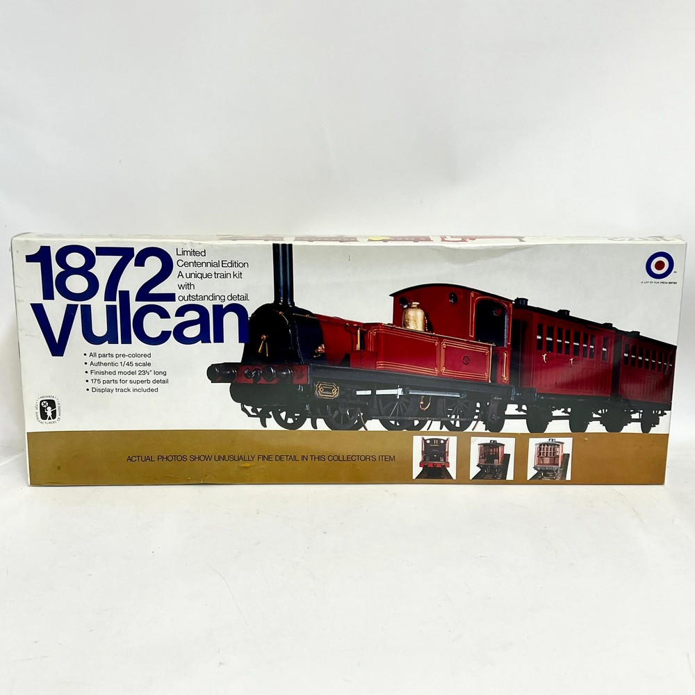 Entex 1/45 1872 Vulcan Locomotive / Passenger Cars Kit 8220C NOS