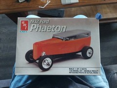 AMT FORD 1932 Phaeton model kit Build 1 of 2 ways New in Open Box Lot # 58